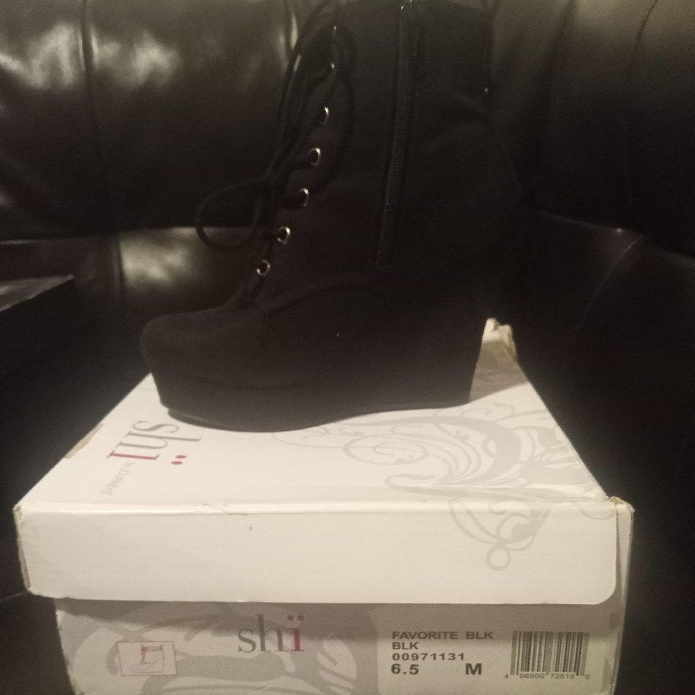 Womens wedges